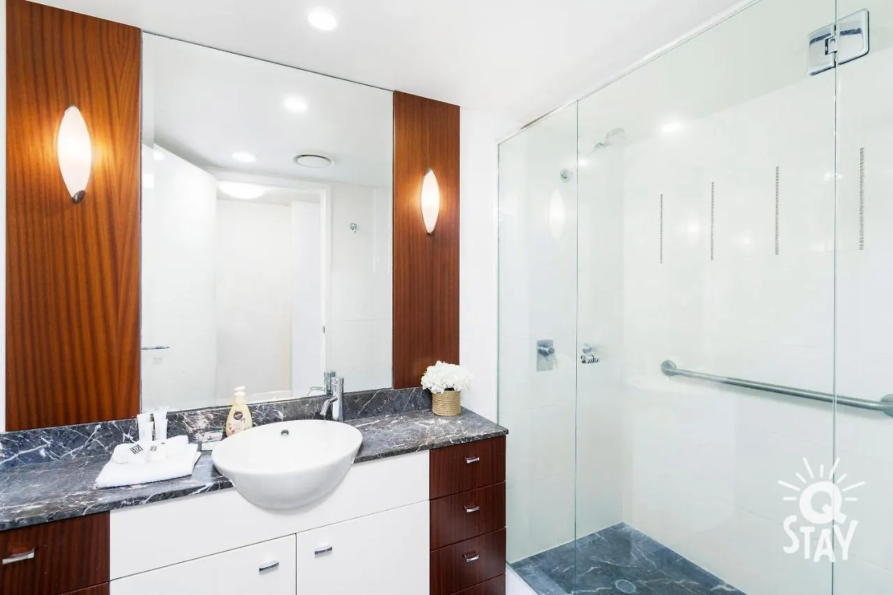 Chevron Renaissance - 3 Bedroom Apartments - Q Stay Gold Coast
