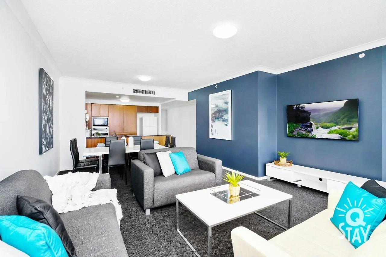 Chevron Renaissance - 3 Bedroom Apartments - Q Stay Gold Coast