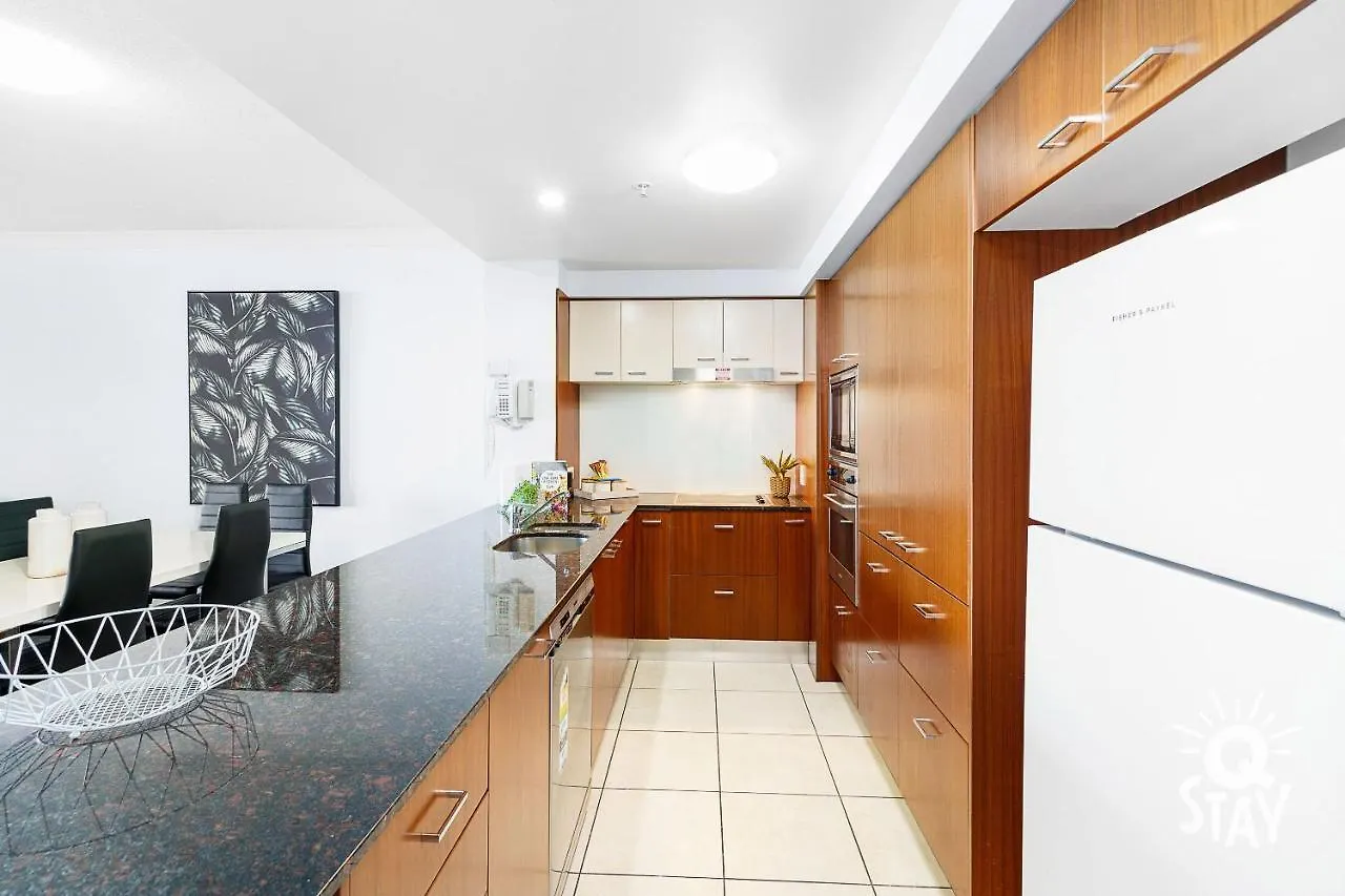 Chevron Renaissance - 3 Bedroom Apartments - Q Stay Gold Coast Australia
