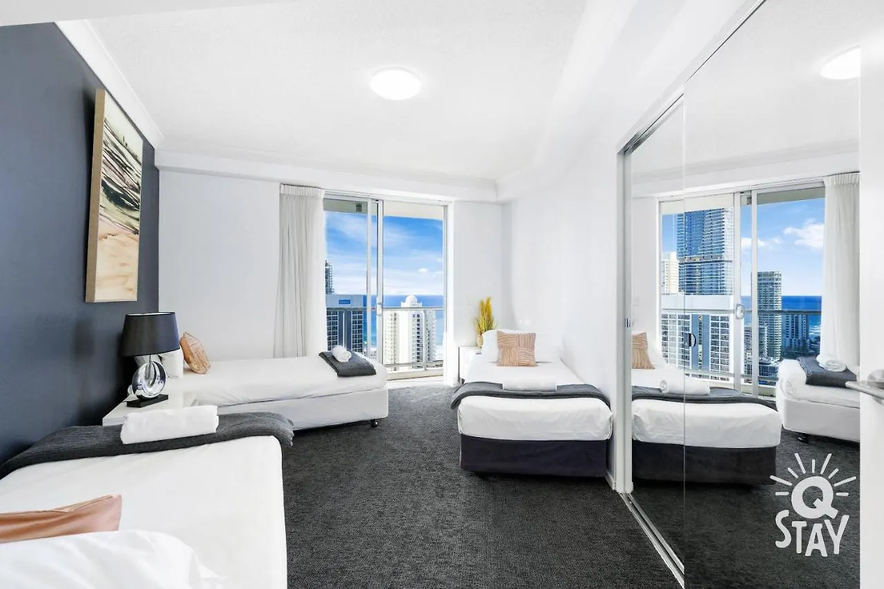 Chevron Renaissance - 3 Bedroom Apartments - Q Stay Gold Coast