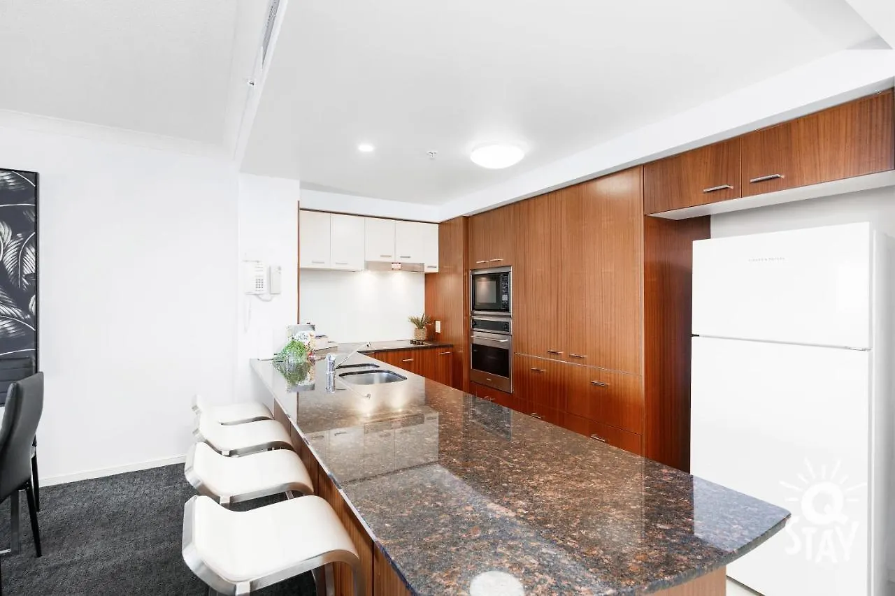 Chevron Renaissance - 3 Bedroom Apartments - Q Stay Gold Coast