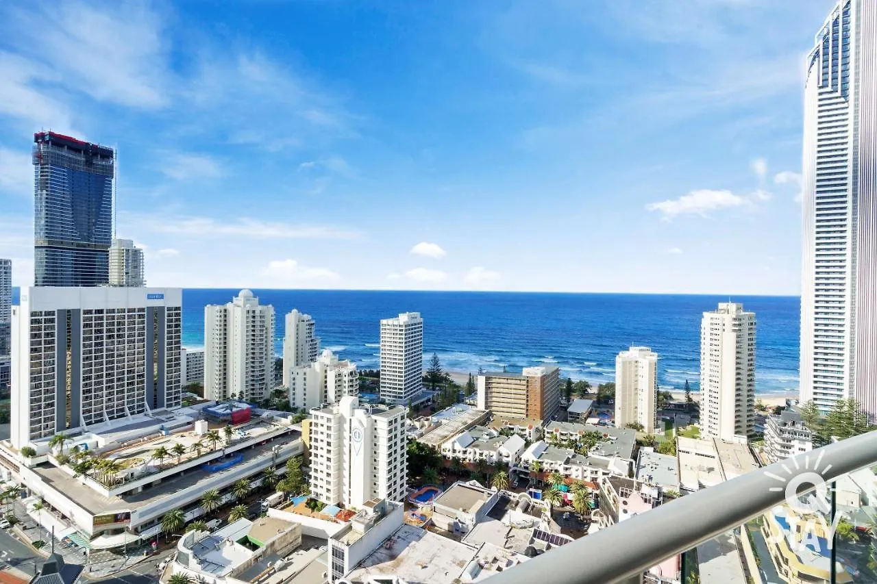 Chevron Renaissance - 3 Bedroom Apartments - Q Stay Gold Coast