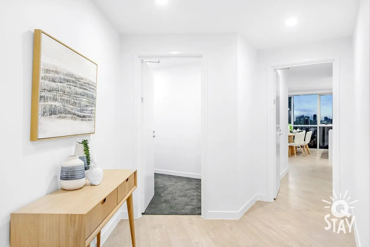 Chevron Renaissance - 3 Bedroom Apartments - Q Stay Gold Coast