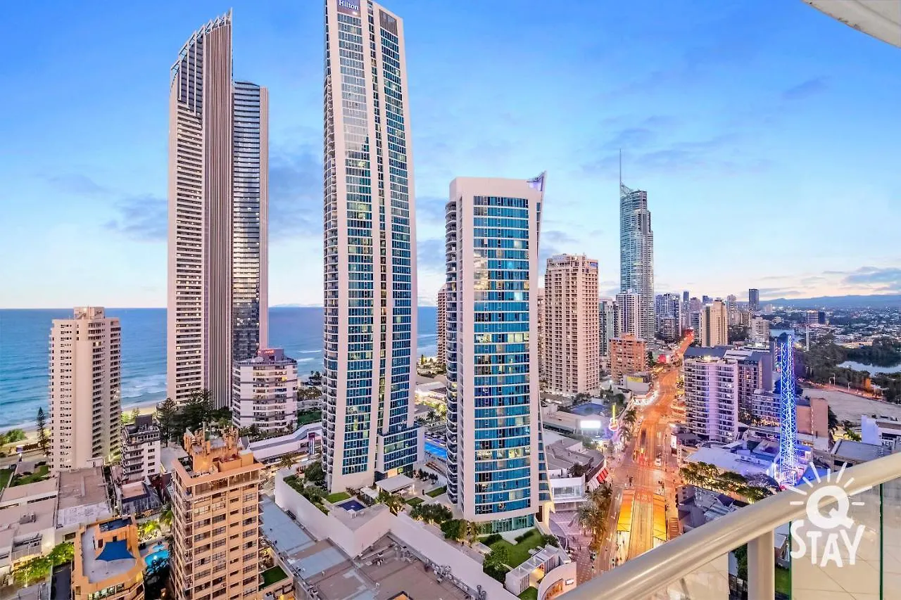 Chevron Renaissance - 3 Bedroom Apartments - Q Stay Gold Coast