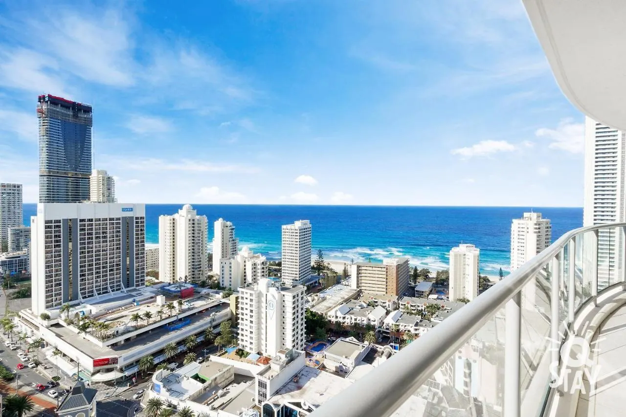 Chevron Renaissance - 3 Bedroom Apartments - Q Stay Gold Coast