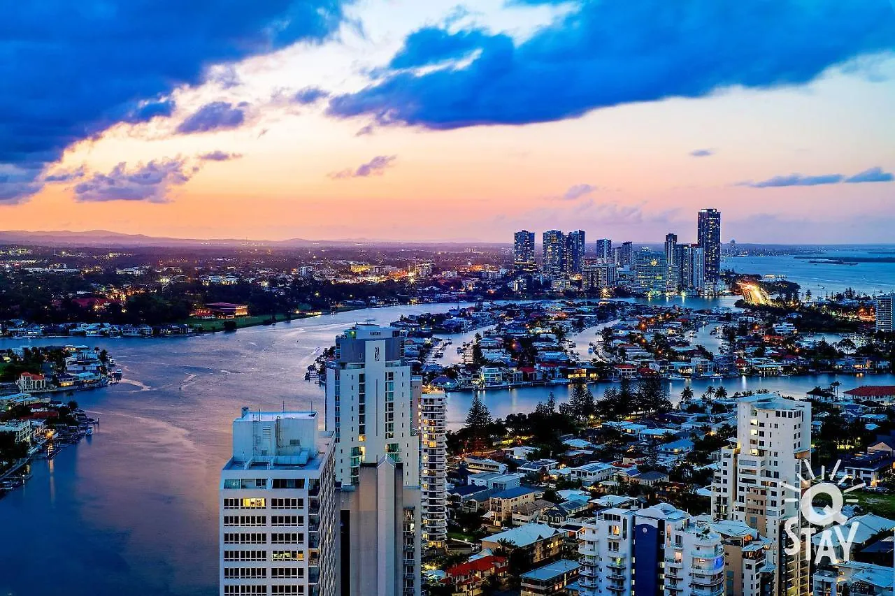 Chevron Renaissance - 3 Bedroom Apartments - Q Stay Gold Coast