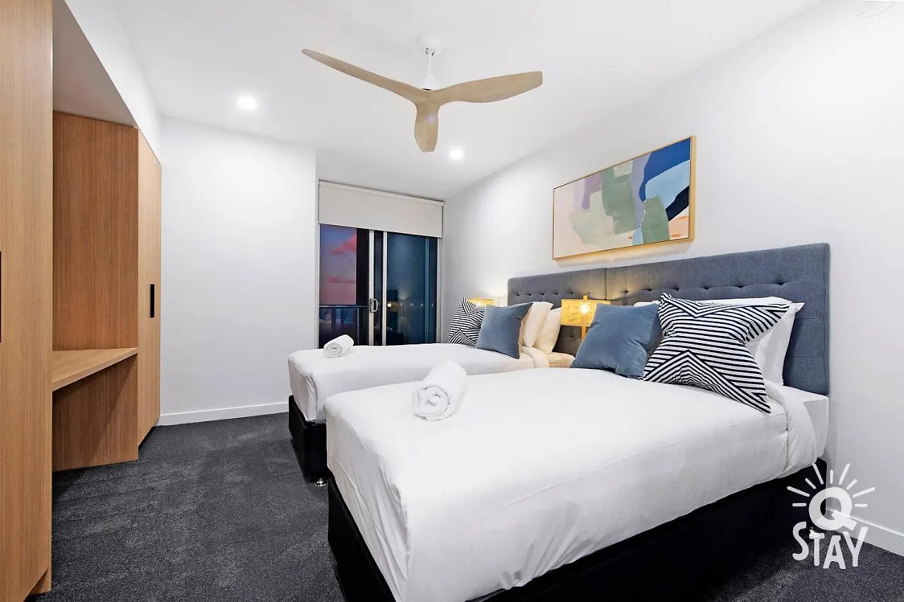 Chevron Renaissance - 3 Bedroom Apartments - Q Stay Gold Coast
