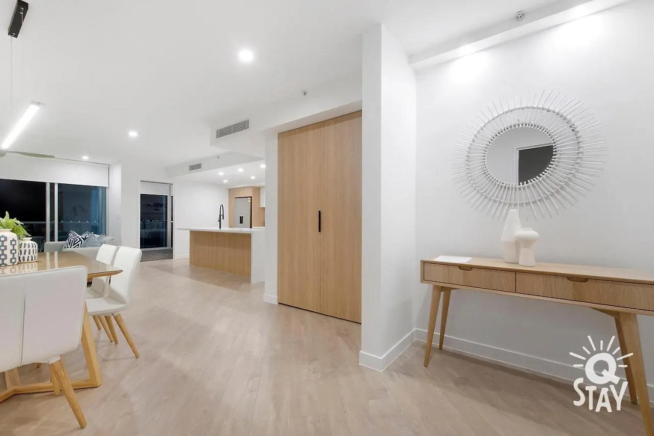 Chevron Renaissance - 3 Bedroom Apartments - Q Stay Gold Coast