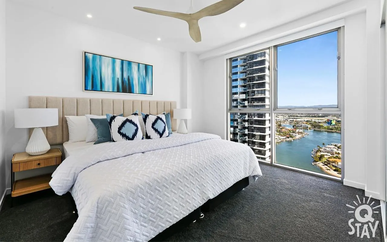 Chevron Renaissance - 3 Bedroom Apartments - Q Stay Gold Coast