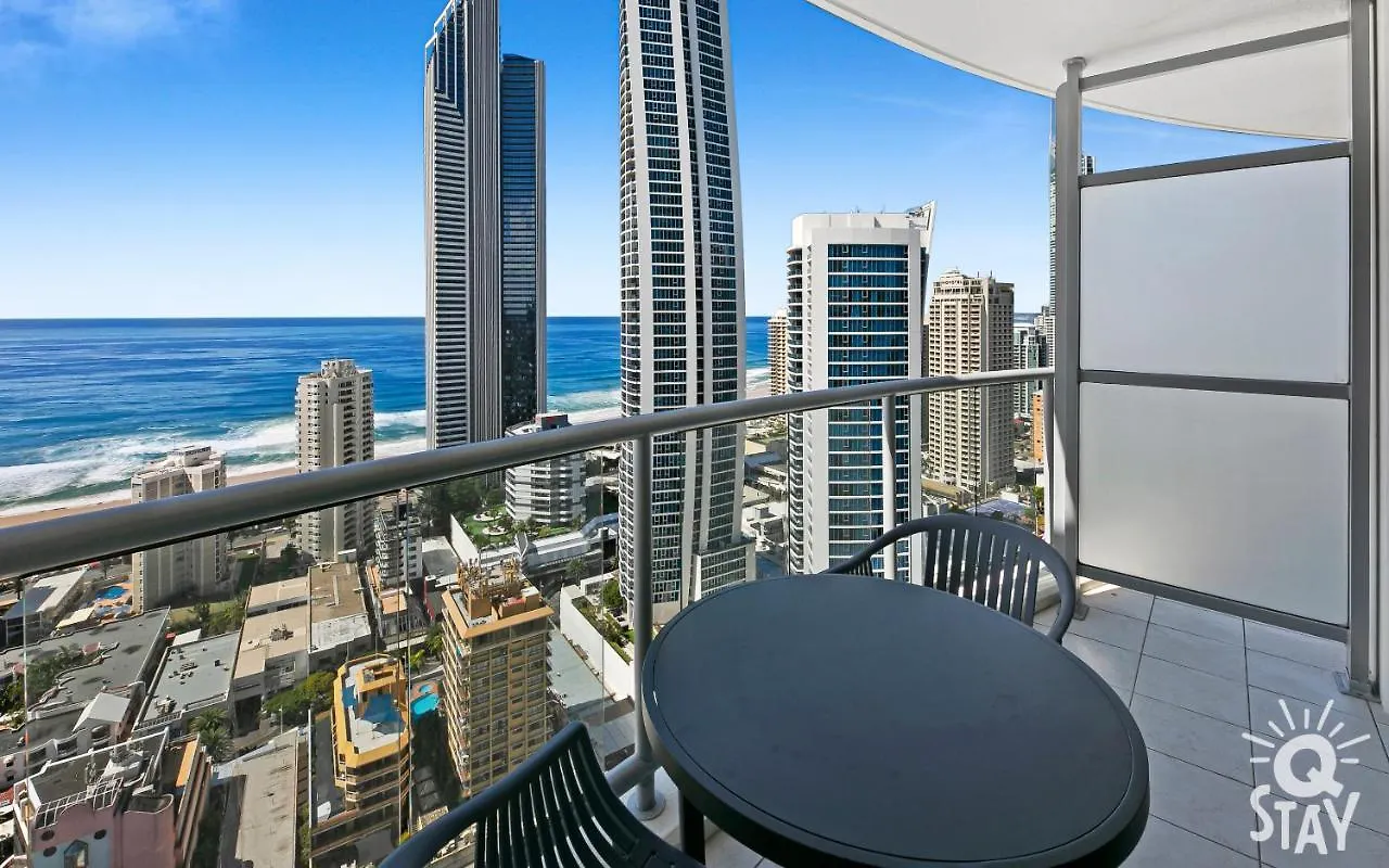 Chevron Renaissance - 3 Bedroom Apartments - Q Stay Gold Coast Australia