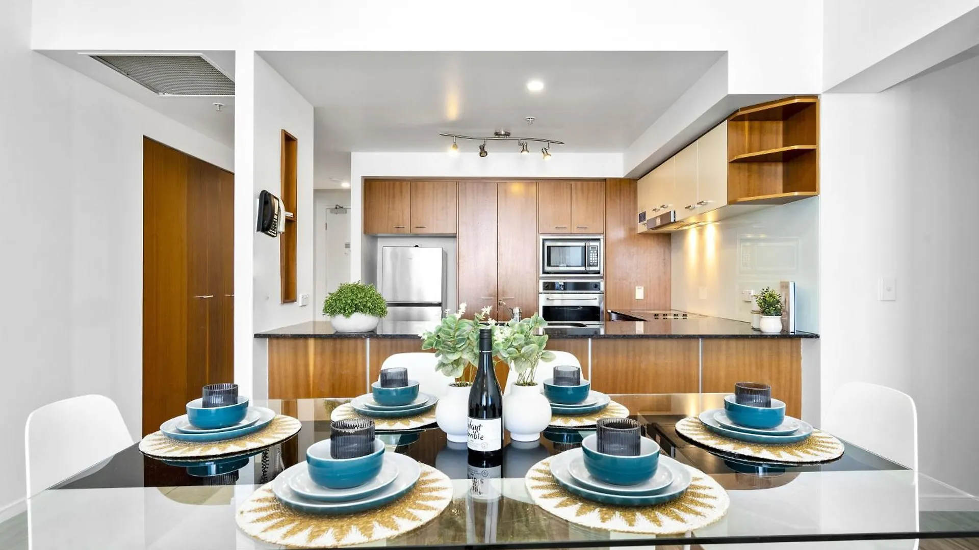 Chevron Renaissance - 3 Bedroom Apartments - Q Stay Gold Coast Australia