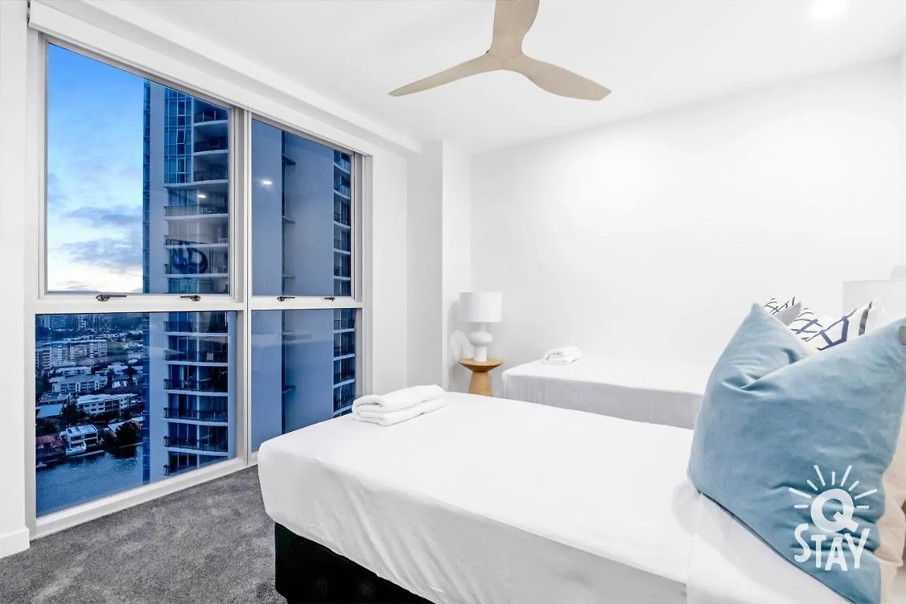 Chevron Renaissance - 3 Bedroom Apartments - Q Stay Gold Coast
