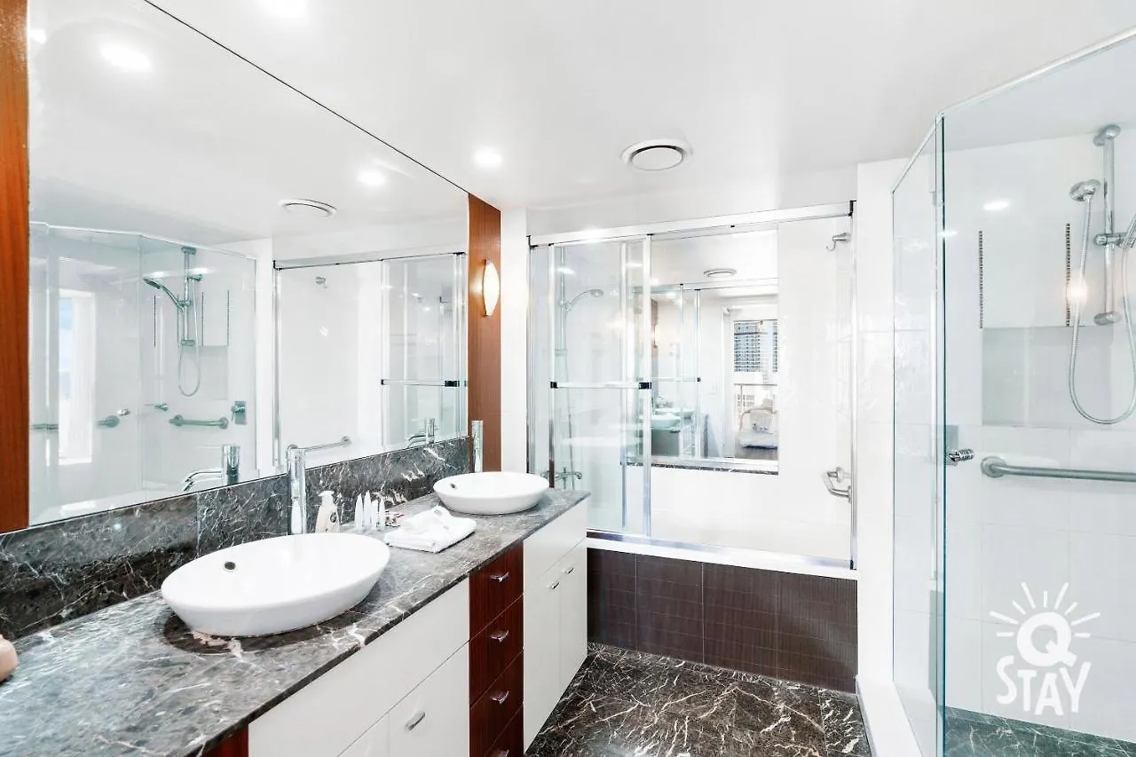 Chevron Renaissance - 3 Bedroom Apartments - Q Stay Gold Coast