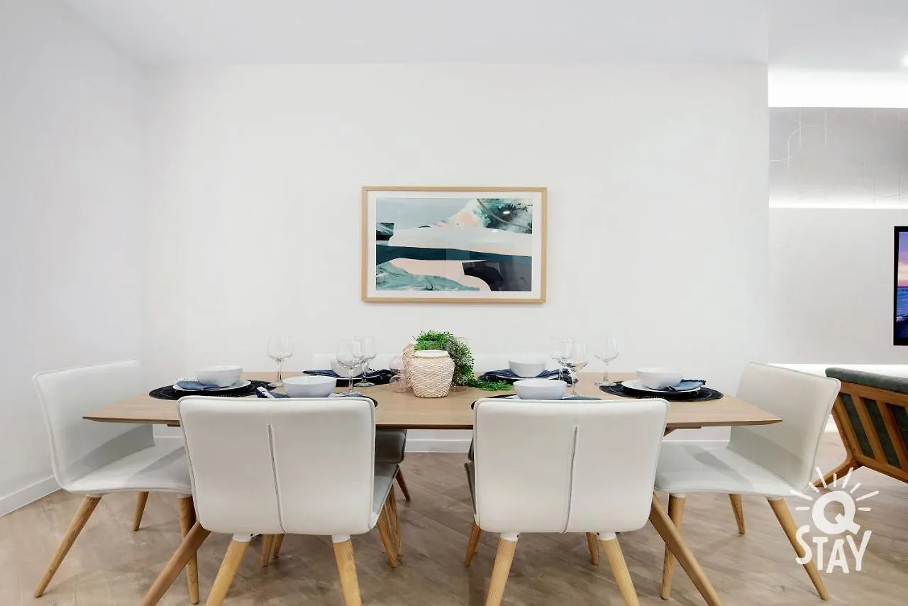 Chevron Renaissance - 3 Bedroom Apartments - Q Stay Gold Coast