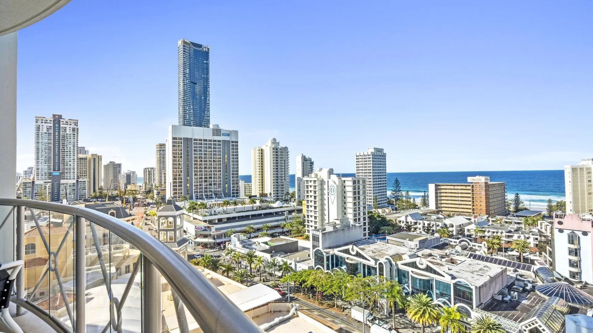 Chevron Renaissance - 3 Bedroom Apartments - Q Stay Gold Coast